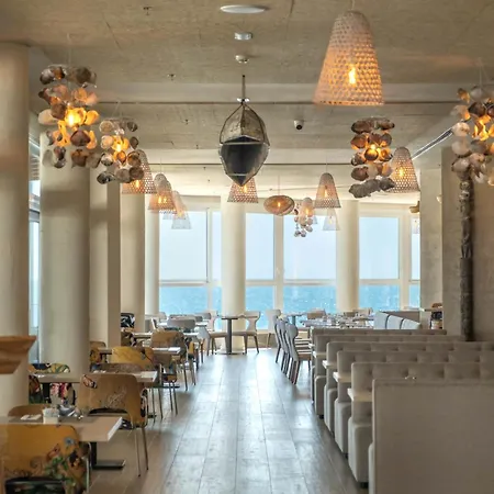 Hotel Bahia By Qhotels