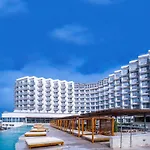 Hotel Bahía By Qhotels 4*