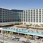 Bahía By Qhotels Hotel 4*