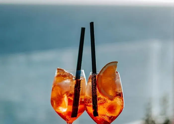 Hotel Bahia By Qhotels 4*