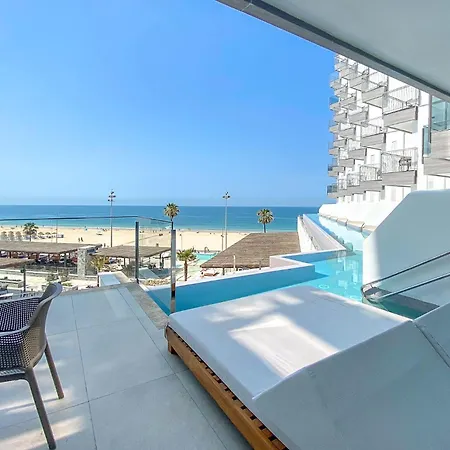 Отель Bahia By Qhotels 4*